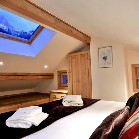 木屋 Cristalliers - 5 Bedroom Luxury In With Log Fire And Hot Tub